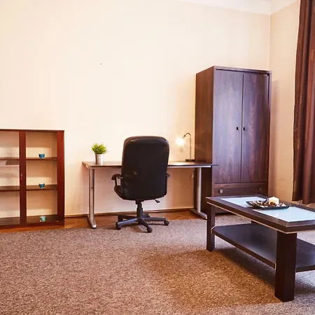 Calm Pedzichow Street Apartman