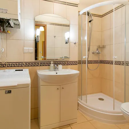 Calm Pedzichow Street Krakow