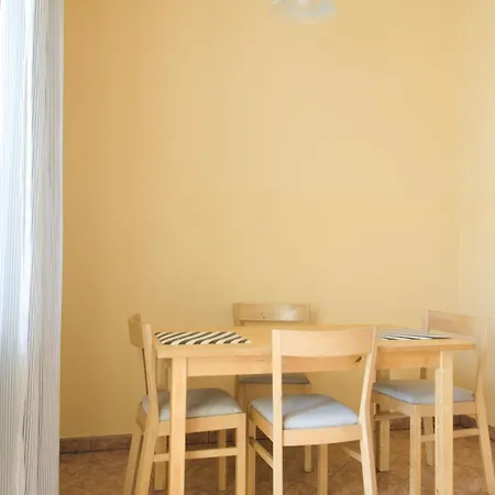 Calm Pedzichow Street Apartmán Krakov