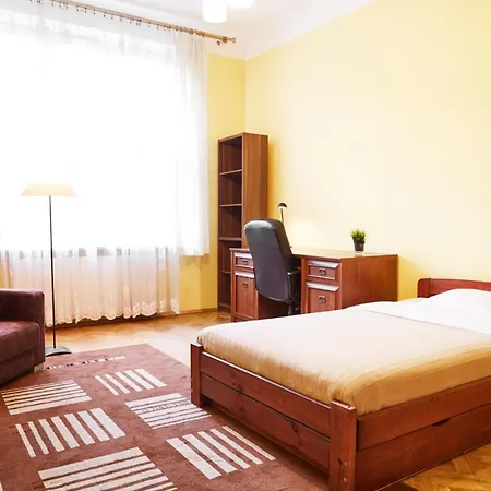 Calm Pedzichow Street Krakow